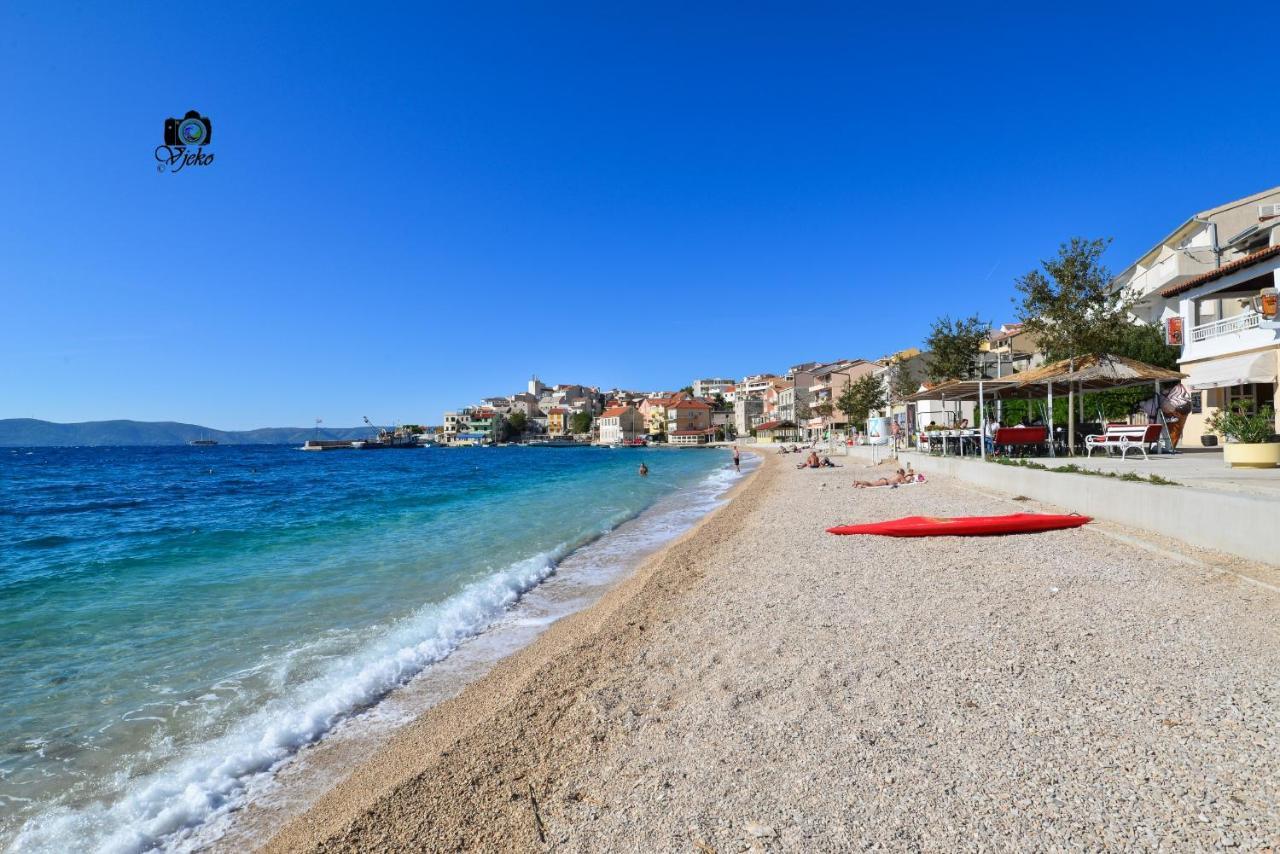Apartman Luka Igrane Esterno foto